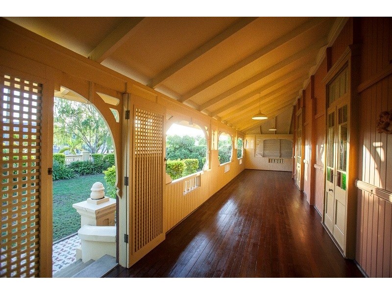 5 THE AVENUE, Hermit Park QLD 4812