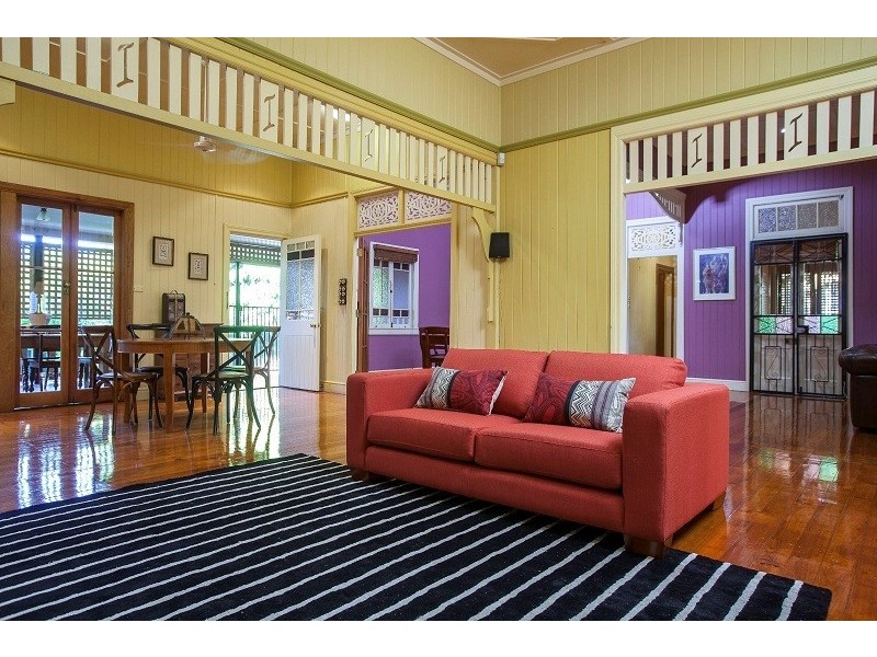 5 THE AVENUE, Hermit Park QLD 4812