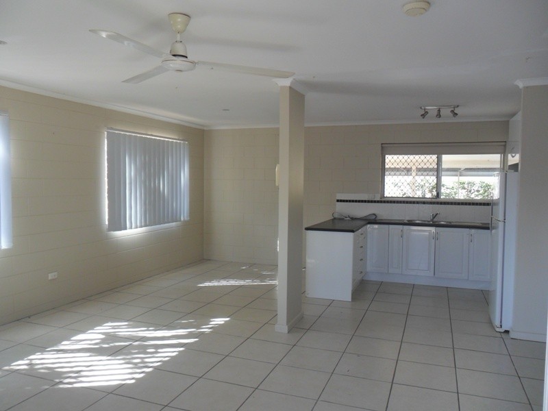 8 GANNET CRESCENT, Condon QLD 4815