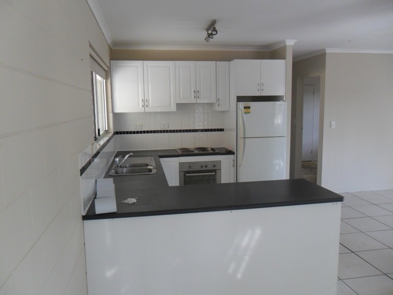 8 GANNET CRESCENT, Condon QLD 4815