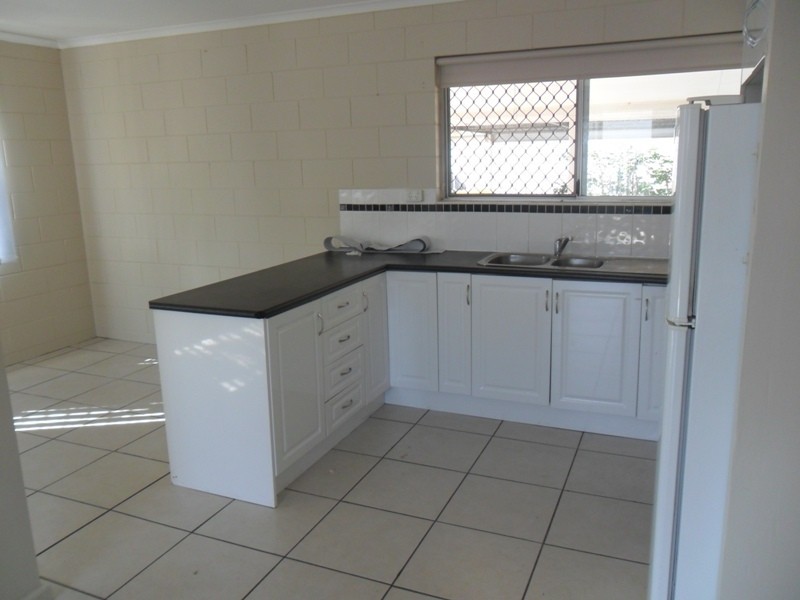 8 GANNET CRESCENT, Condon QLD 4815