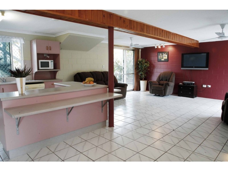 5 Corella Street, Mount Louisa QLD 4814