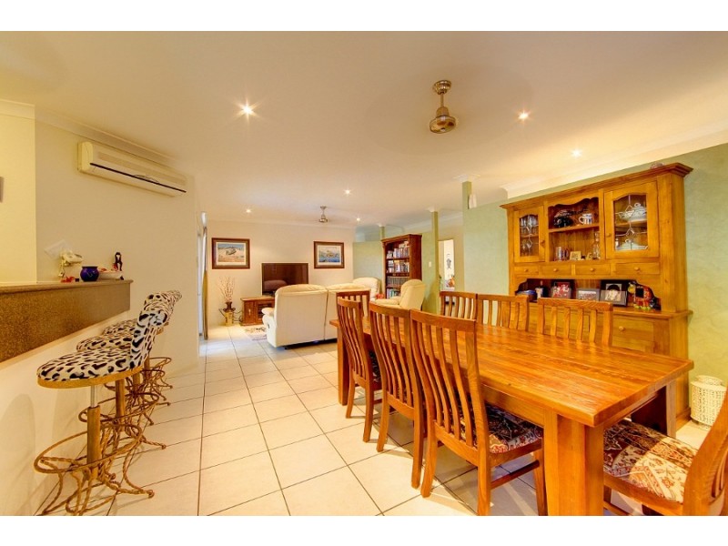 15 Greenwood Drive, Kirwan QLD 4817