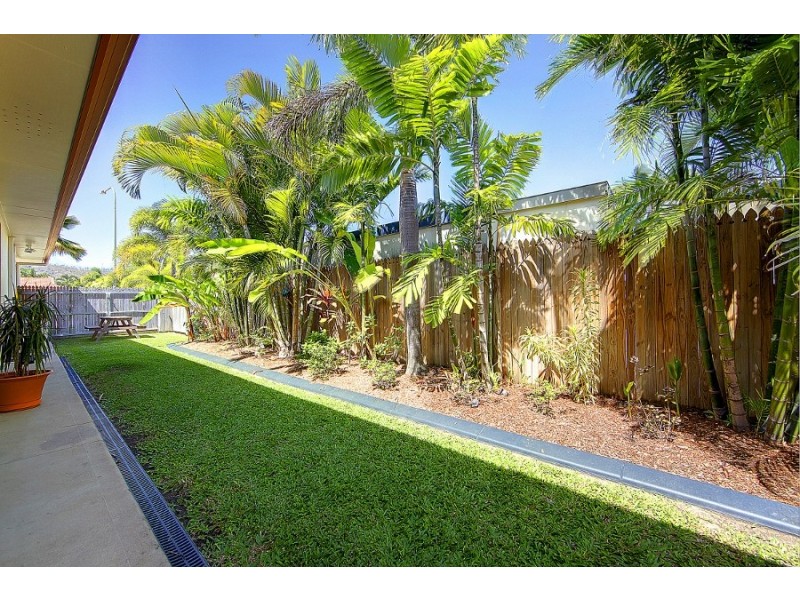 15 Greenwood Drive, Kirwan QLD 4817