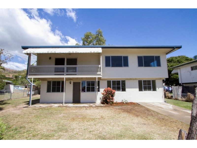 30 Burnett Crescent, Wulguru QLD 4811