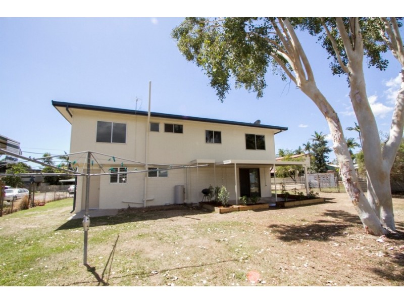 30 Burnett Crescent, Wulguru QLD 4811