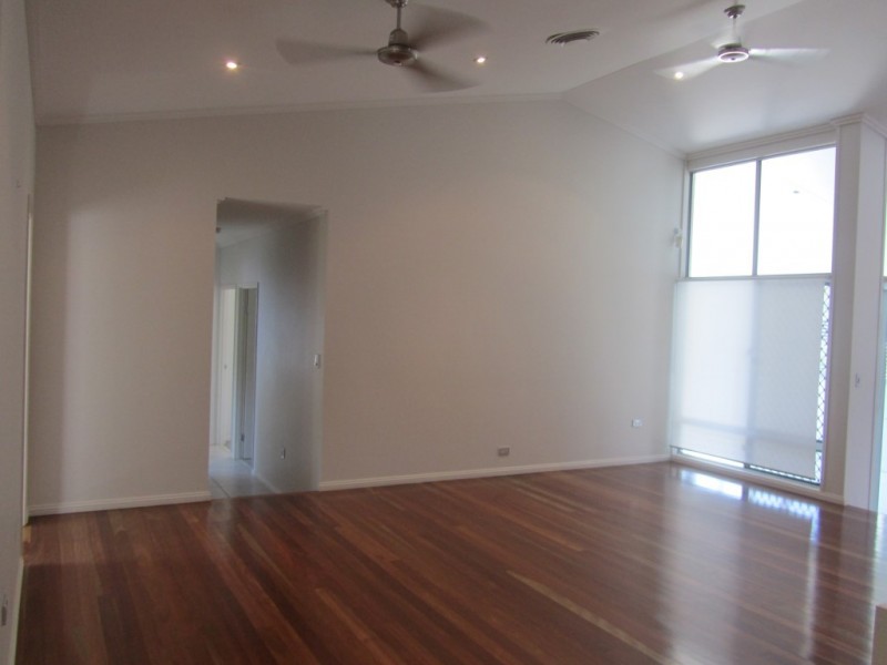 6 Sunrise Pocket, Idalia QLD 4811