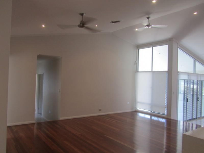 6 Sunrise Pocket, Idalia QLD 4811