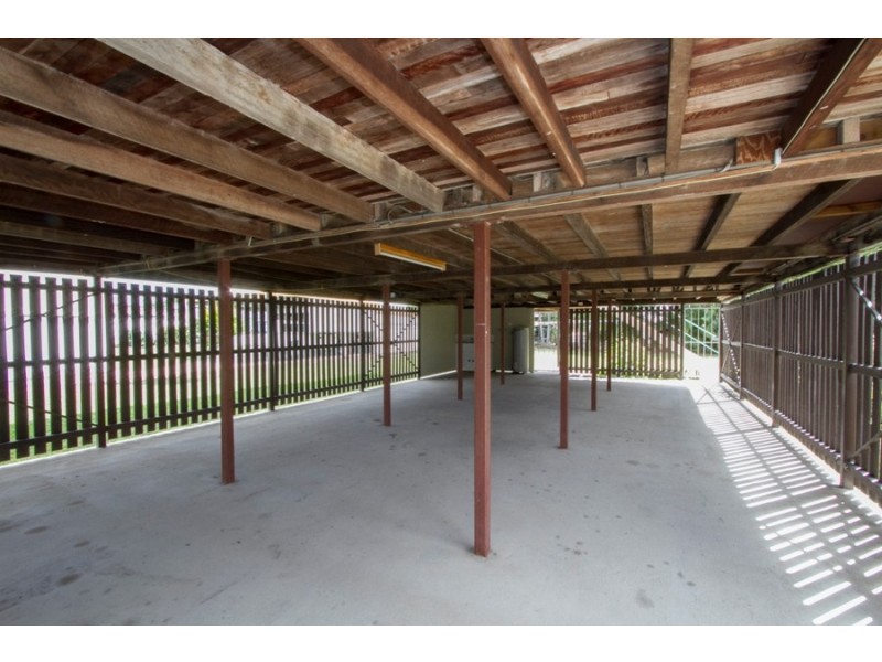 6 Hirst Street, Hermit Park QLD 4812