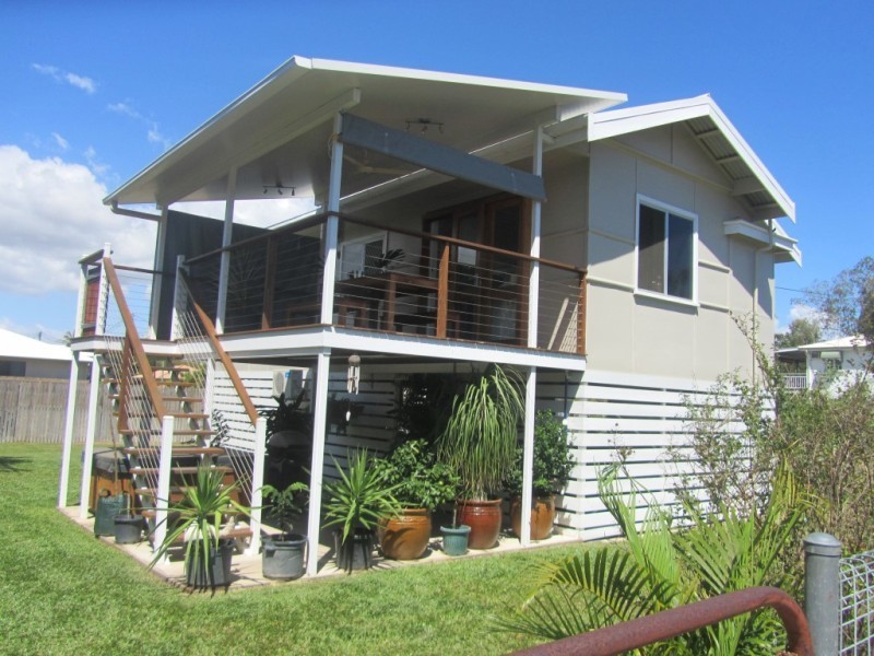 10 DOOREY STREET, Railway Estate QLD 4810