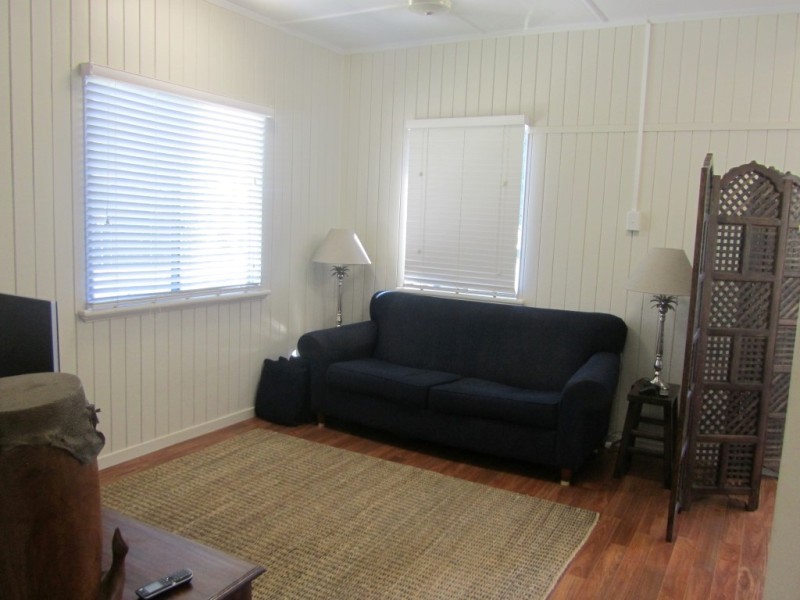 10 DOOREY STREET, Railway Estate QLD 4810