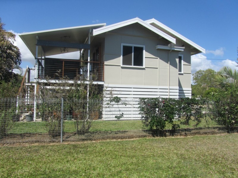 10 DOOREY STREET, Railway Estate QLD 4810