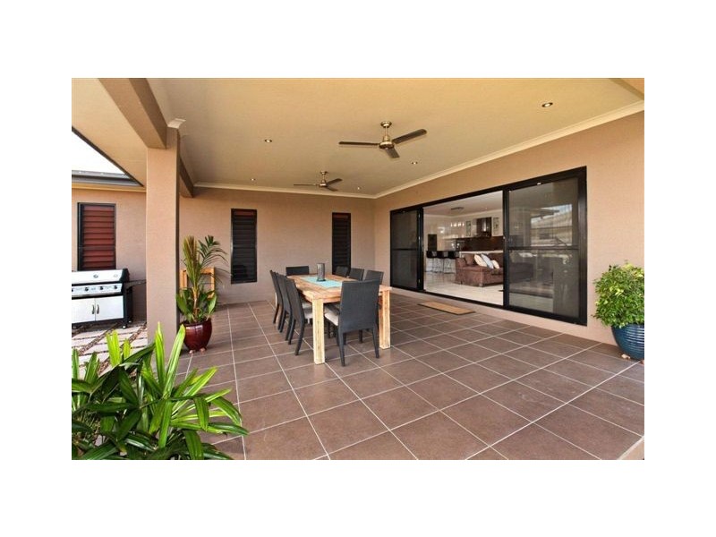 17 Scrubwren Circuit, Bohle Plains QLD 4817