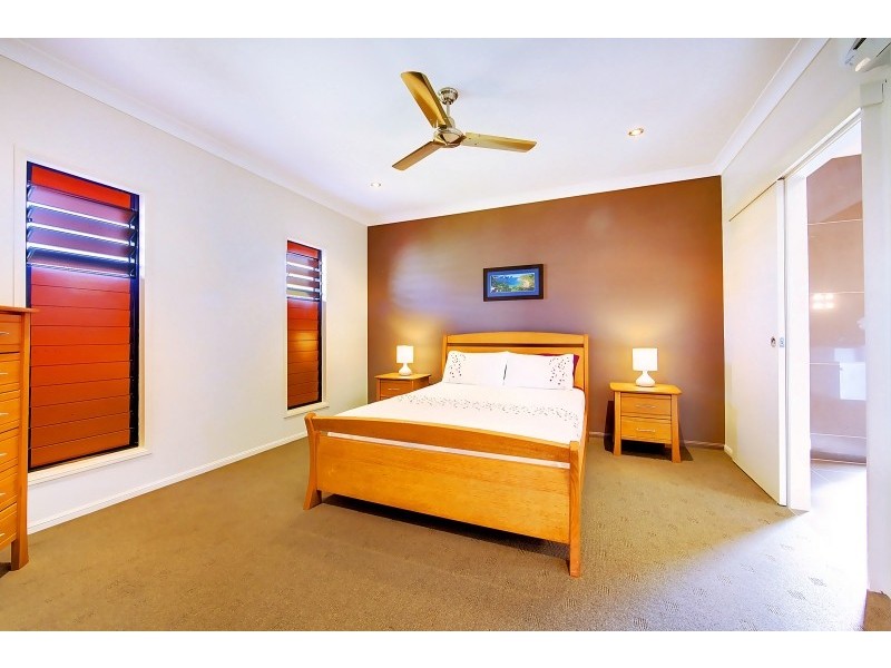 17 Scrubwren Circuit, Bohle Plains QLD 4817