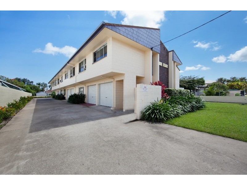 4/17 Gladstone Street, Pimlico QLD 4812