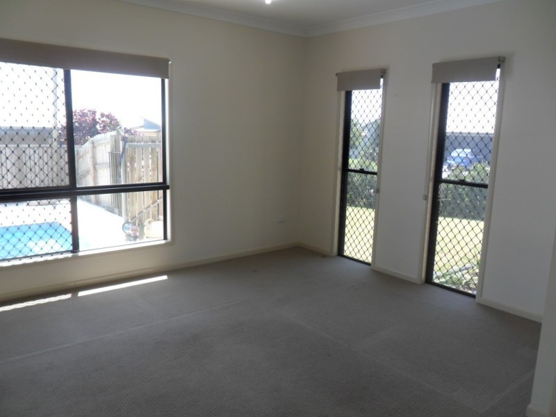 9 CHANNEL STREET, Bushland Beach QLD 4818