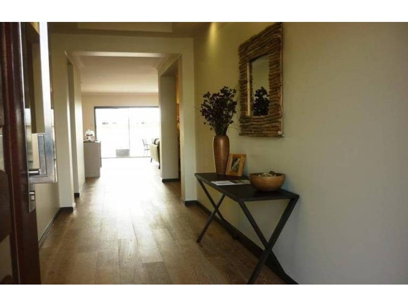 12 KAHANA AVENUE, Burdell QLD 4818