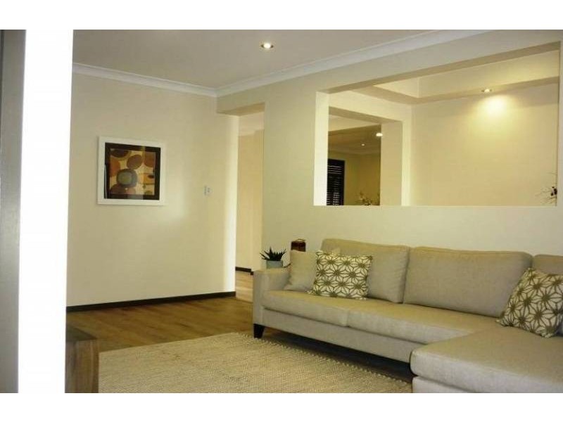 12 KAHANA AVENUE, Burdell QLD 4818