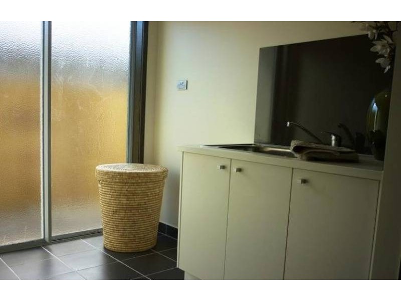 12 KAHANA AVENUE, Burdell QLD 4818