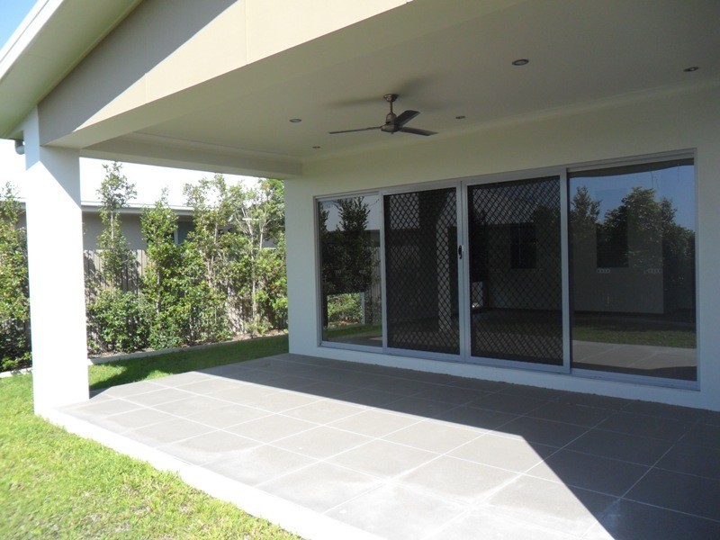 12 KAHANA AVENUE, Burdell QLD 4818