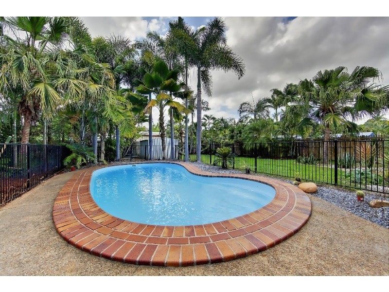 10 Deborah Street, Kelso QLD 4815