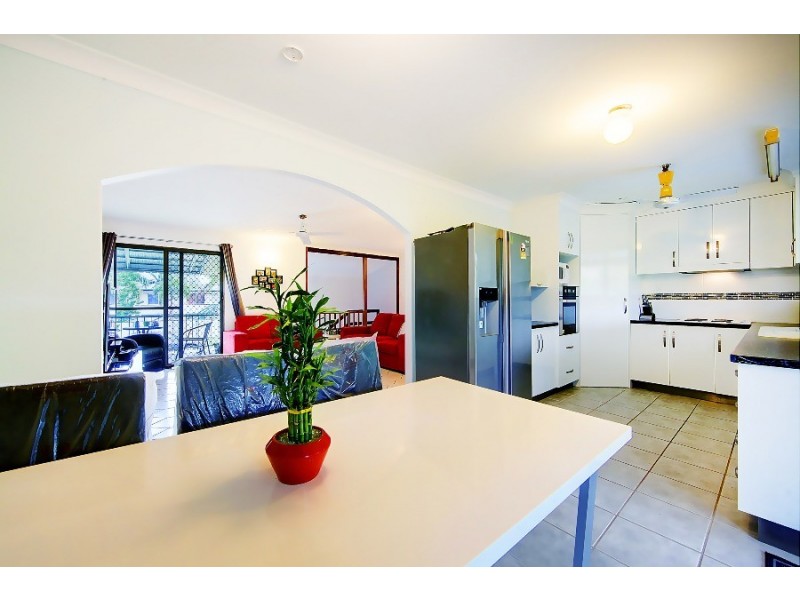 10 Deborah Street, Kelso QLD 4815