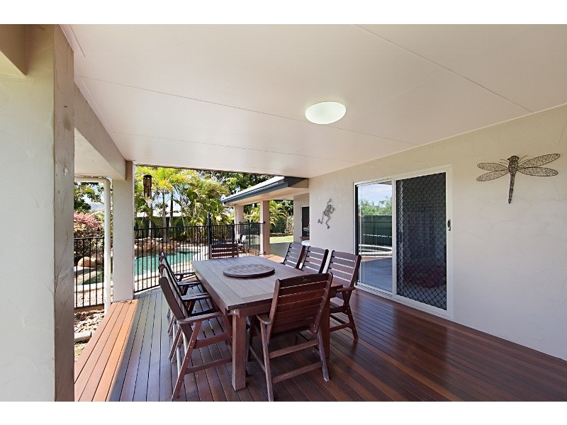 13 Trembath Crescent, Kirwan QLD 4817