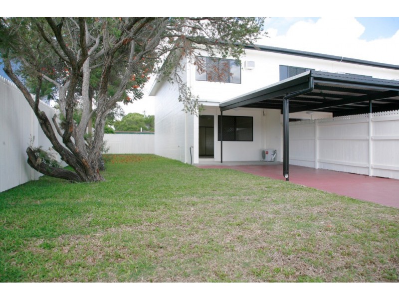 1/10 Boyes Court, Heatley QLD 4814