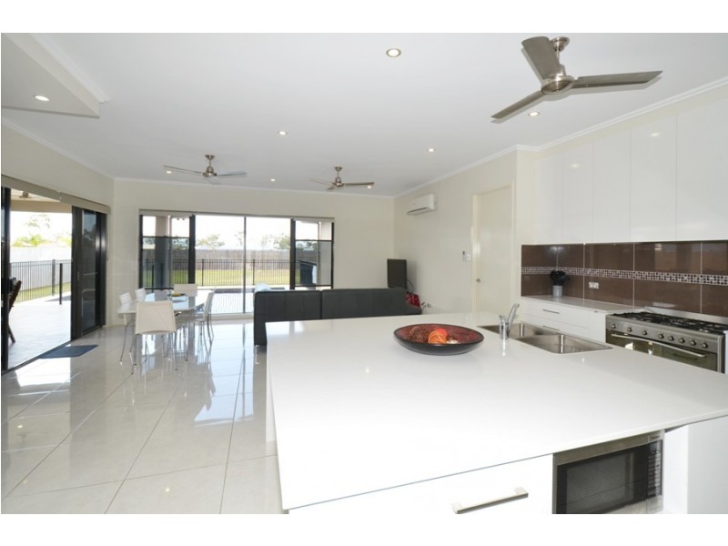 11 Brush Cherry Street, Mount Low QLD 4818