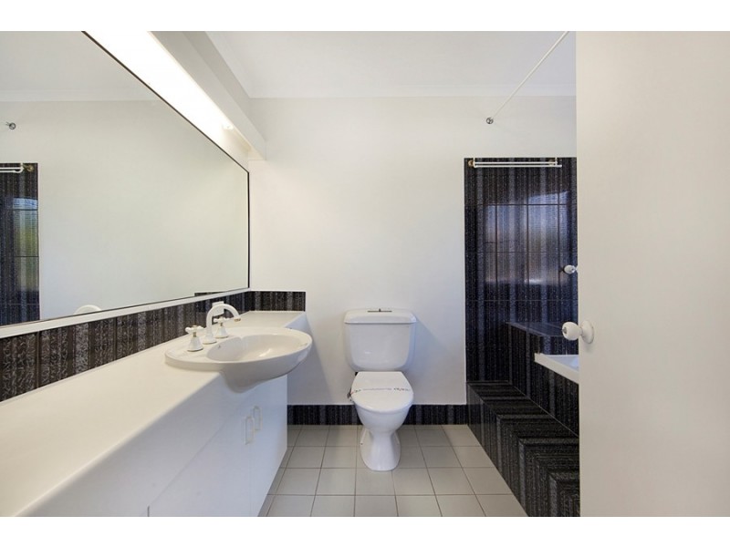 11/6 Alexandra Street, North Ward QLD 4810