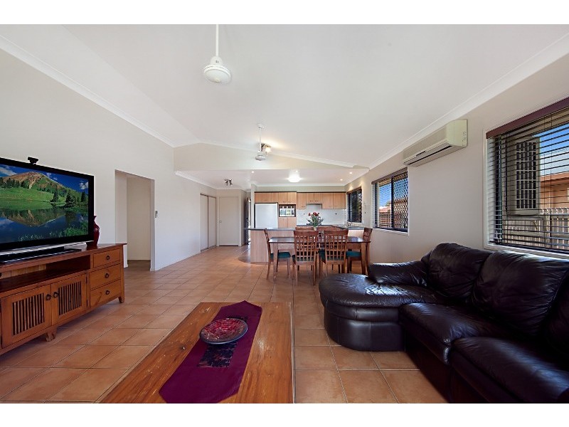 27 Brickondon Crescent, Annandale QLD 4814