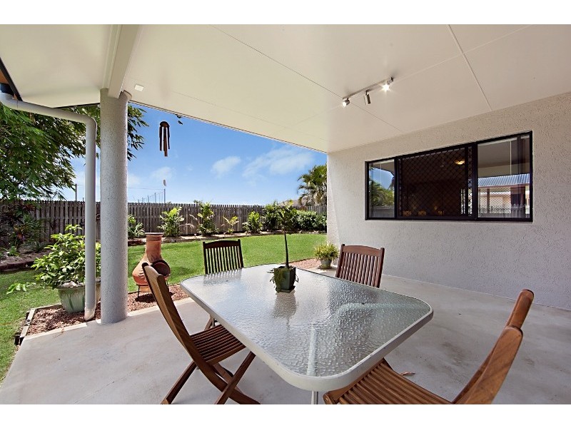 27 Brickondon Crescent, Annandale QLD 4814