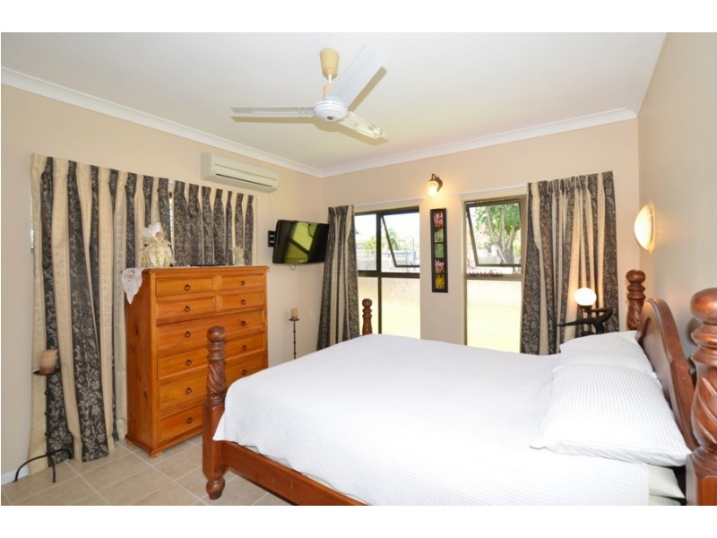 1585 Riverway Drive, Kelso QLD 4815