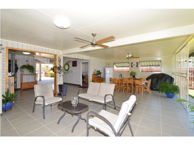 1585 Riverway Drive, Kelso QLD 4815