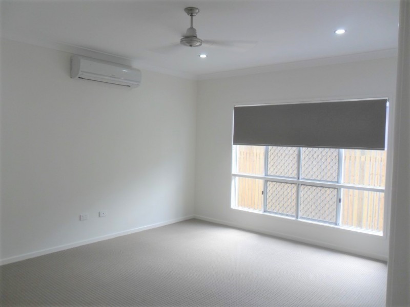 19 Ellenor Street, Mount Low QLD 4818