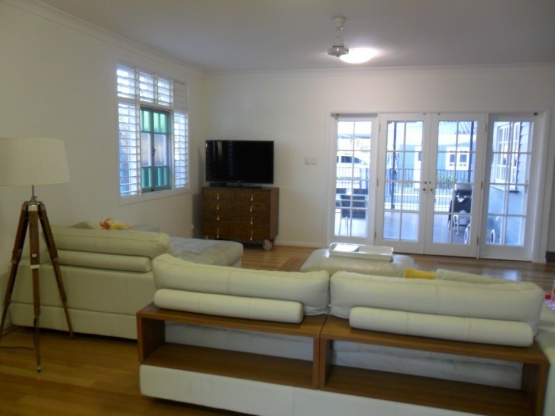 22A Sixth Street, South Townsville QLD 4810