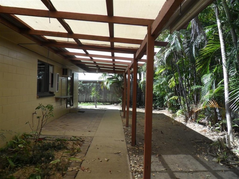 14 Third Street, Railway Estate QLD 4810