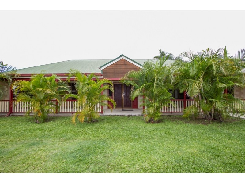 32 Scenic Drive, Mount Louisa QLD 4814