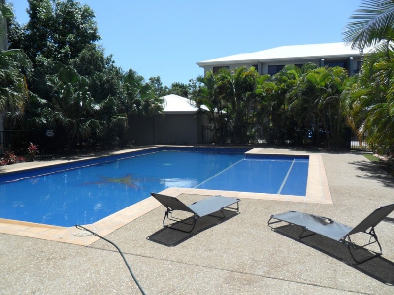 100 Railway Avenue, Railway Estate QLD 4810