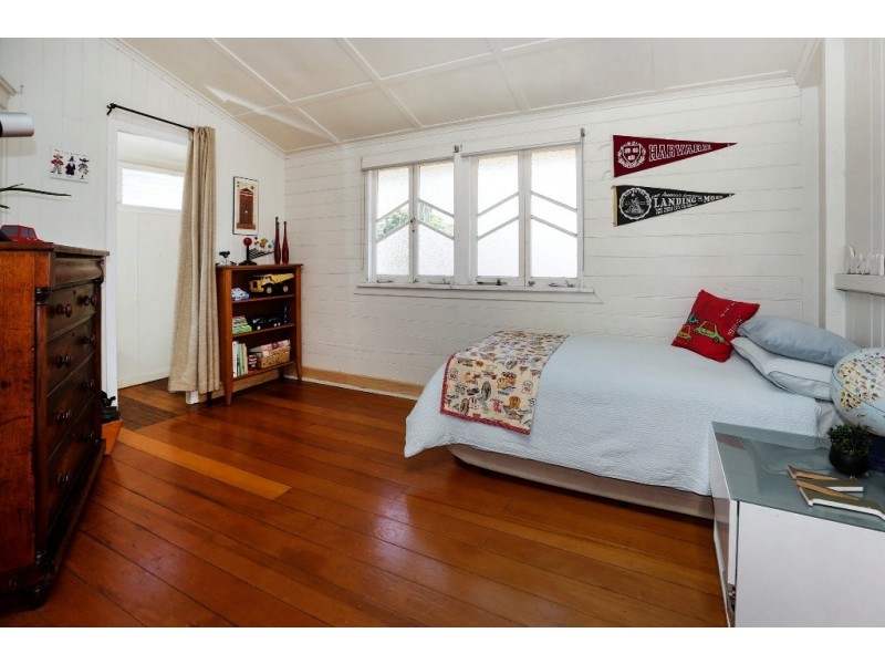 49 Latchford Street, Pimlico QLD 4812