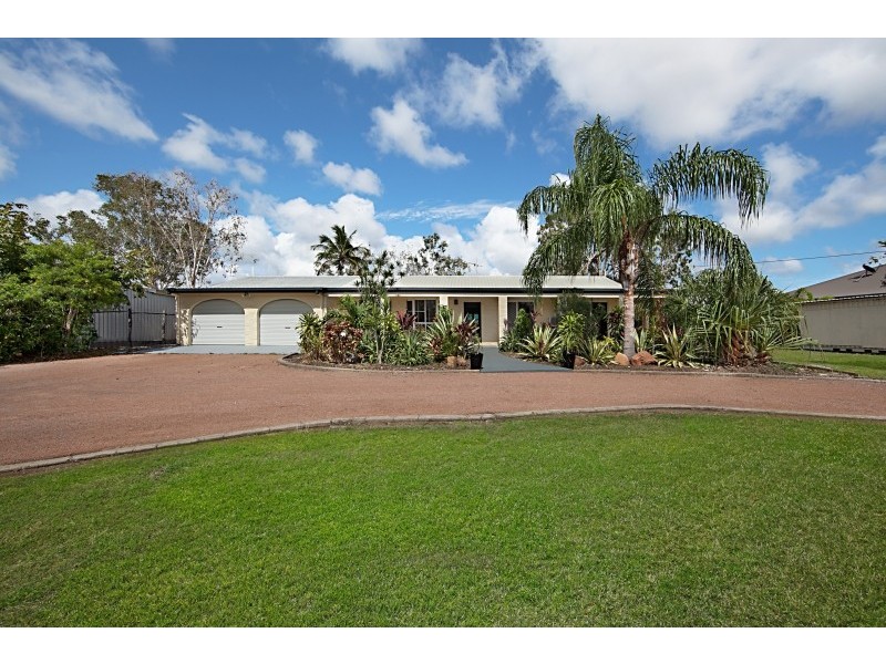 122 Mt Low Parkway, Mount Low QLD 4818