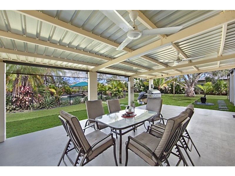 122 Mt Low Parkway, Mount Low QLD 4818