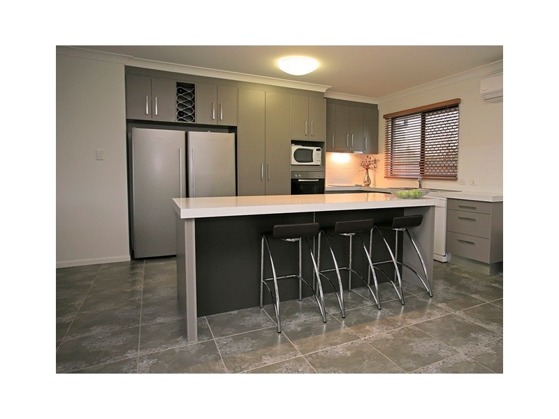 20 Fitzallan Street, Bushland Beach QLD 4818