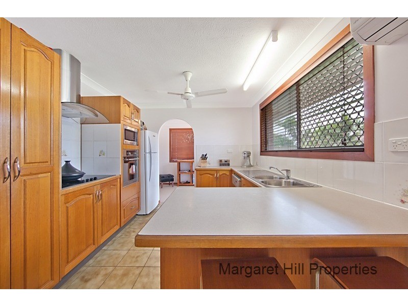 10 Malaga Street, Kirwan QLD 4817