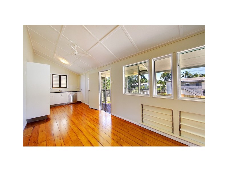 1A/184 Kings Road, Mysterton QLD 4812