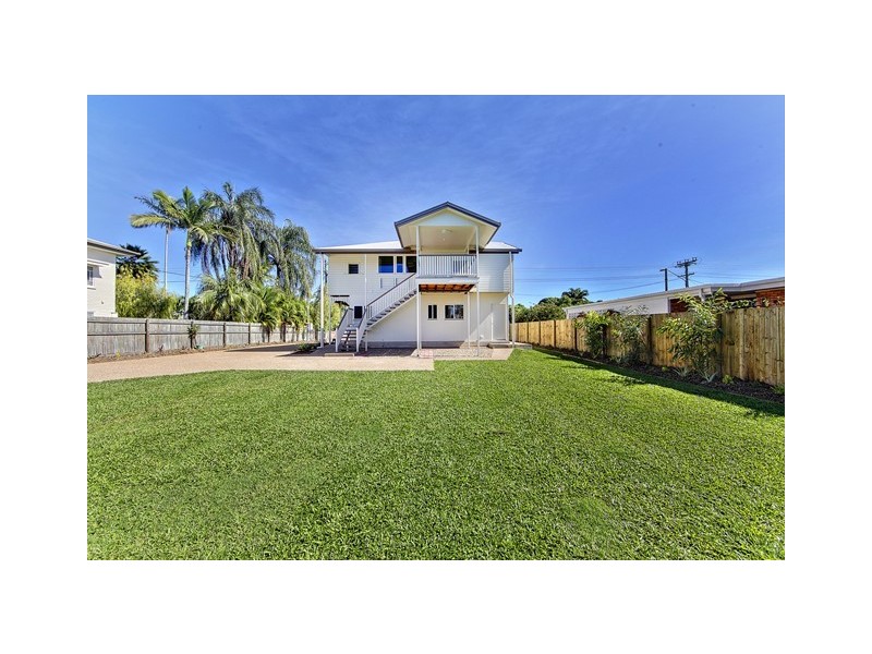 1A/184 Kings Road, Mysterton QLD 4812