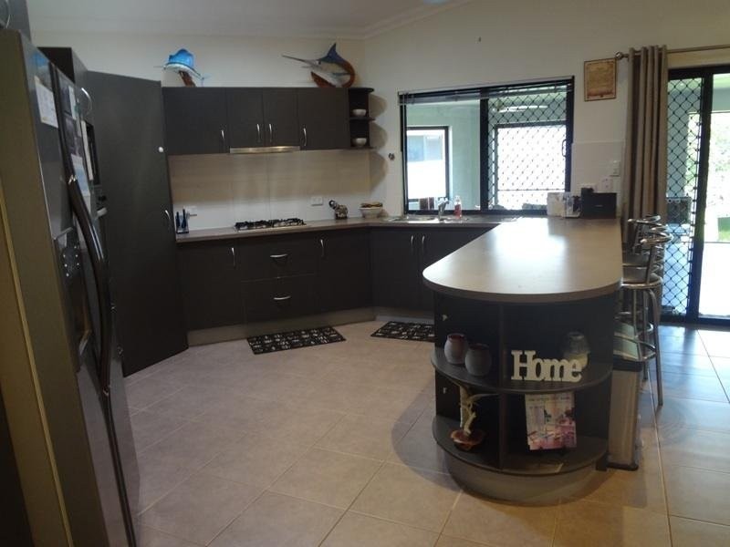 66 Shutehaven Circuit, Bushland Beach QLD 4818