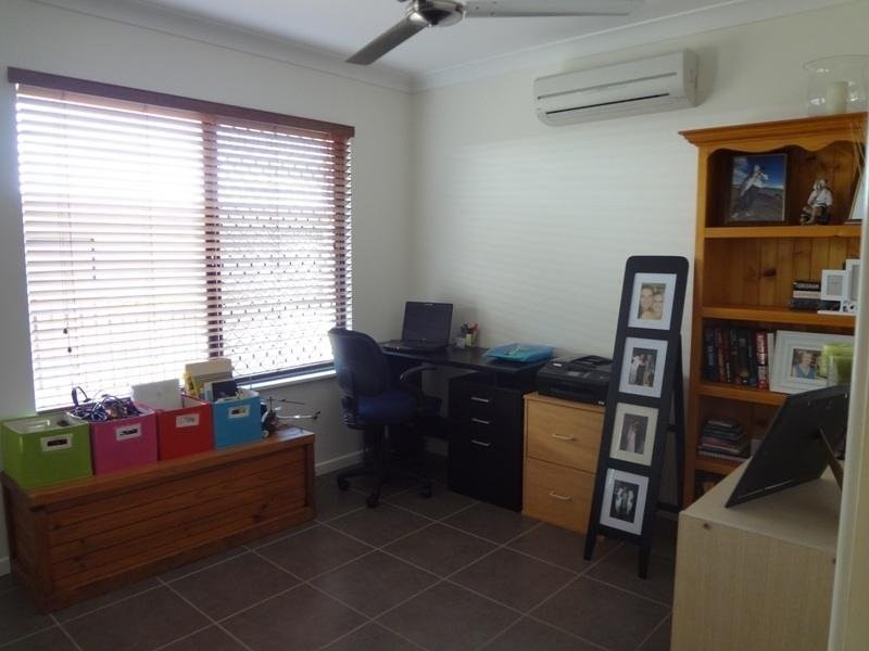66 Shutehaven Circuit, Bushland Beach QLD 4818