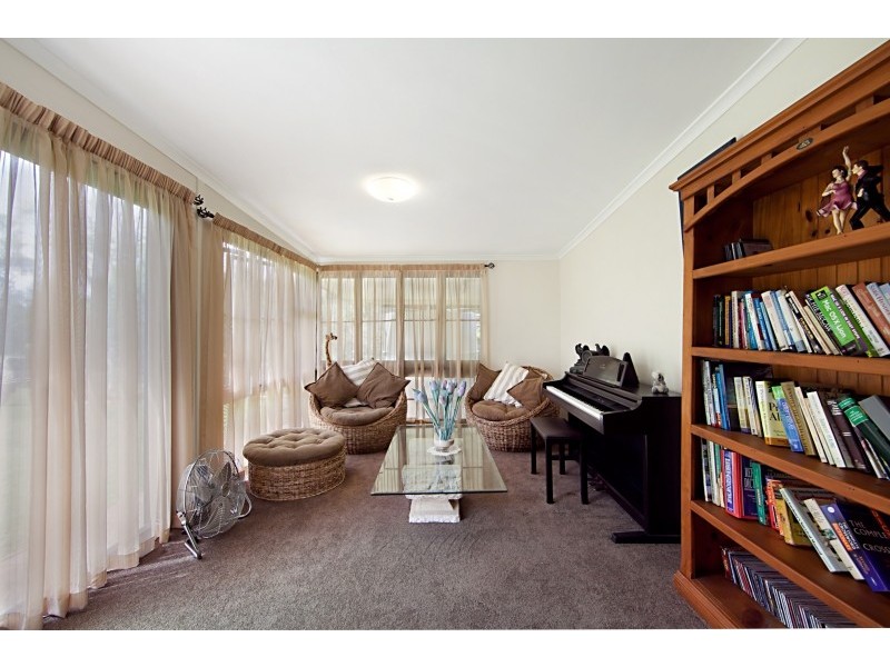 7 Benalla Road, Oak Valley QLD 4811