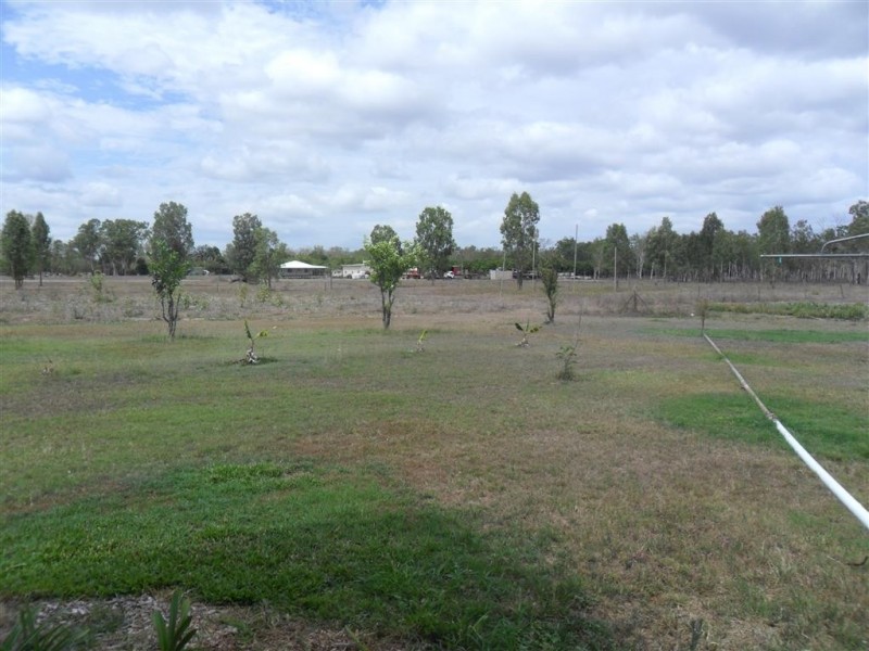 137 Clark Road, Majors Creek QLD 4816